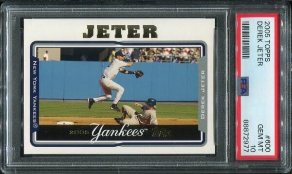 Authentic 2005 Topps #600 Derek Jeter PSA 10 Baseball Card